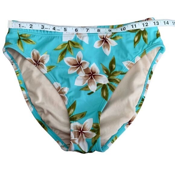 Bundle of 2 Floral Bikini Bottoms - Picture 7 of 16